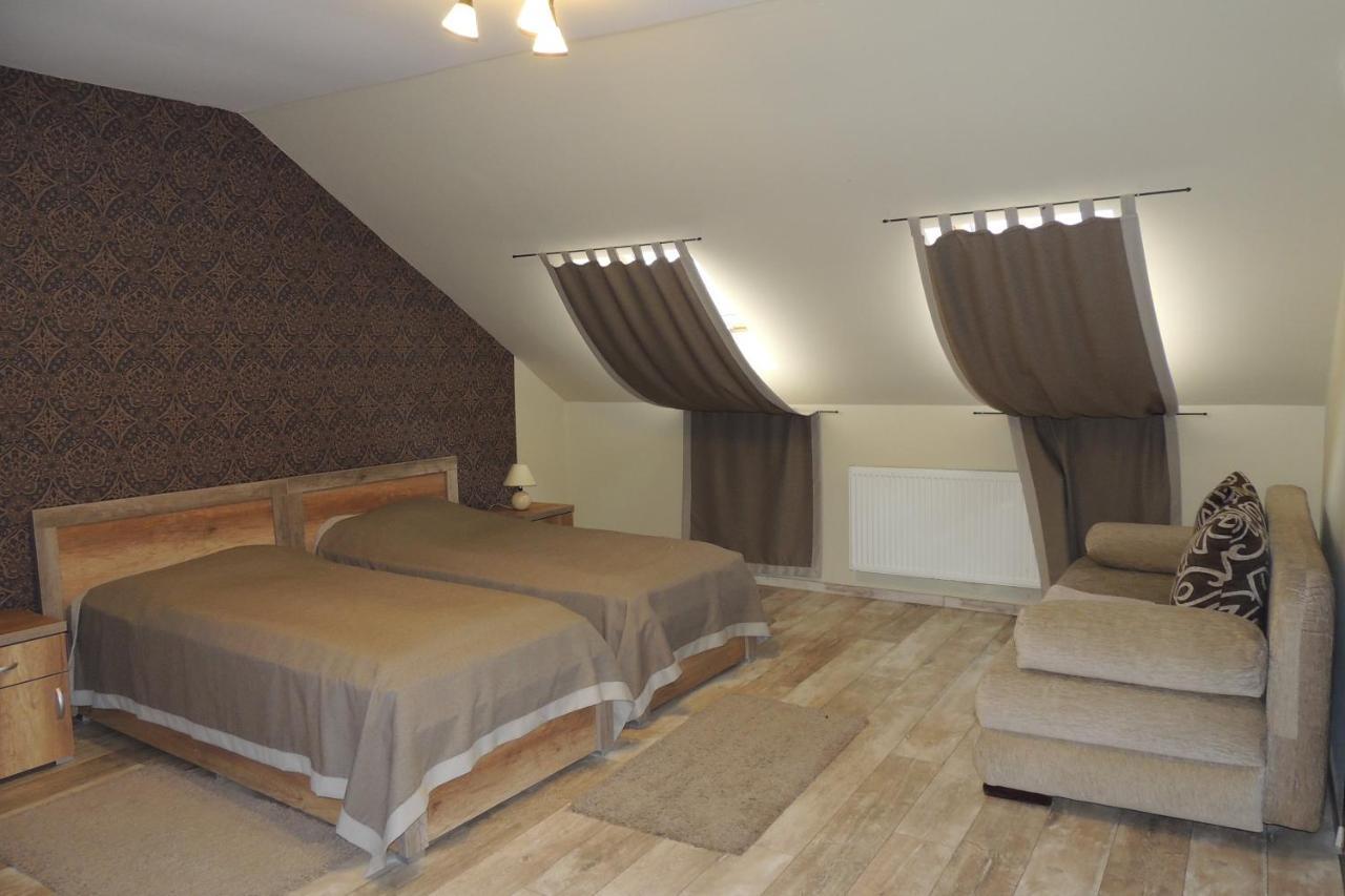 Verba Tanya Kotaj Quarto foto