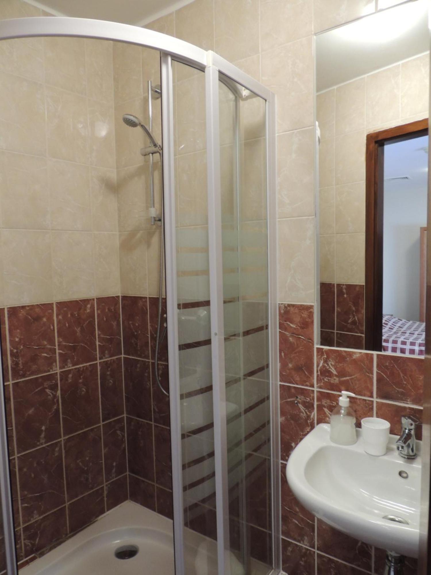 Verba Tanya Kotaj Quarto foto